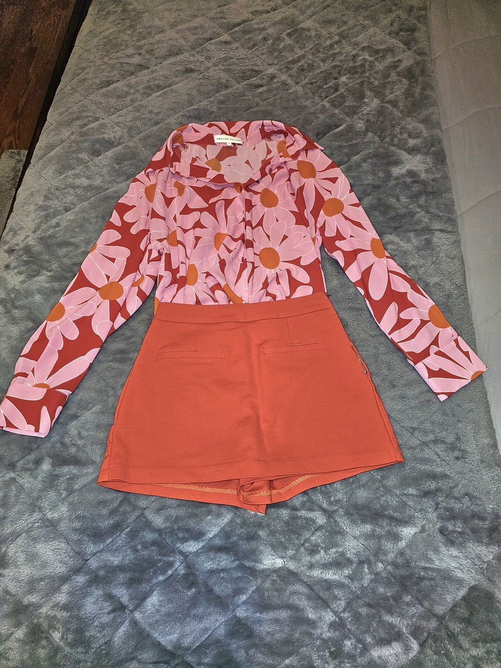 Worn Once - High-Rise Coral Orange Skort (Sm) & Floral Button Up Blouse (Med)